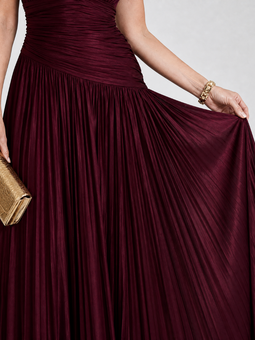 Lemar | Sleeveless V Neck Midi Dress