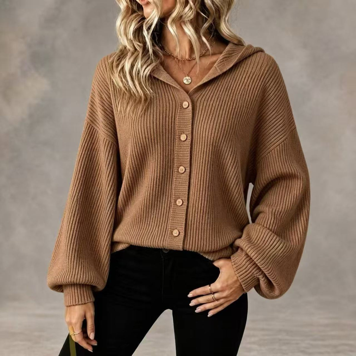 Women's Collared Knitted Cardigan with Buttons