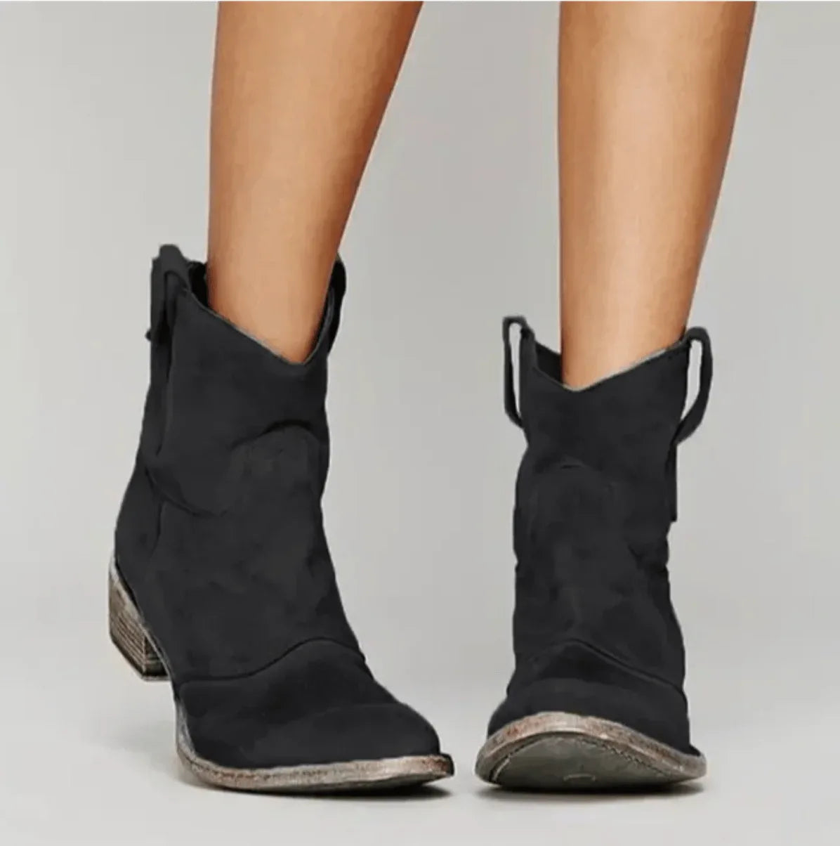Charlotte - Orthopedic Boots