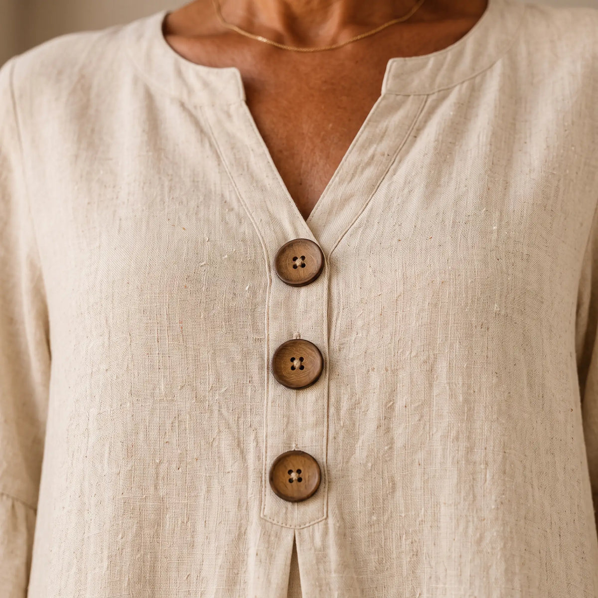 A neckline with a pretty finishing touch